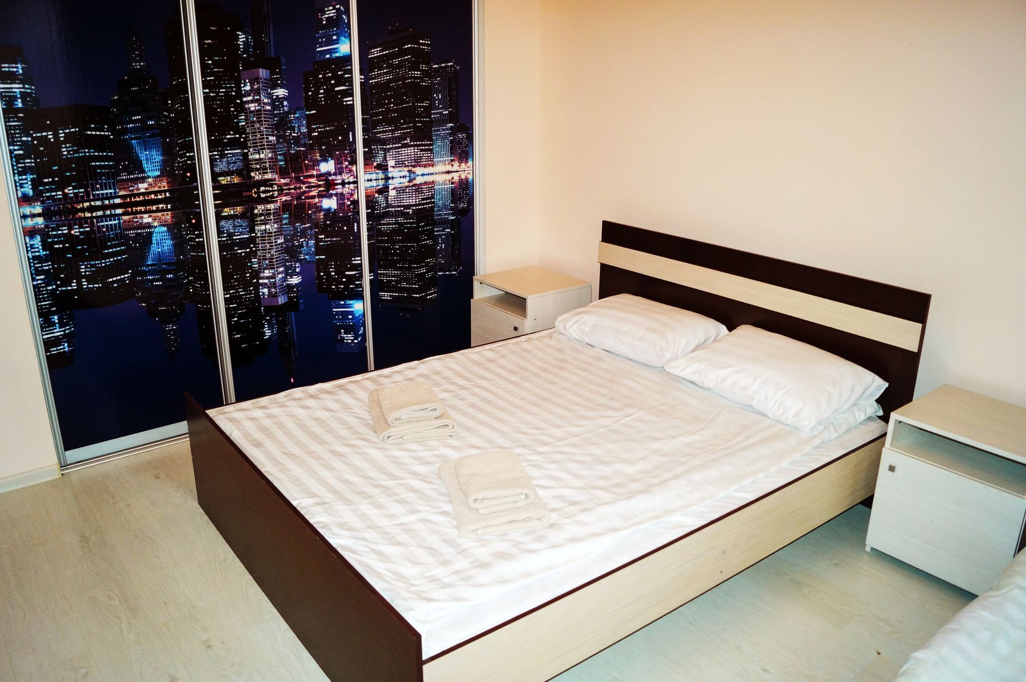 Hostel Nice Travel Astana Extérieur photo